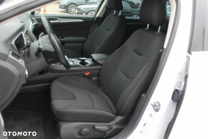 Ford Mondeo 2.0 TDCi Titanium - 30