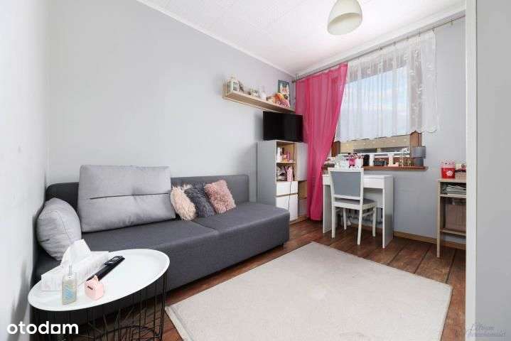 Czteropokojowe mieszkania w niskim bloku-8