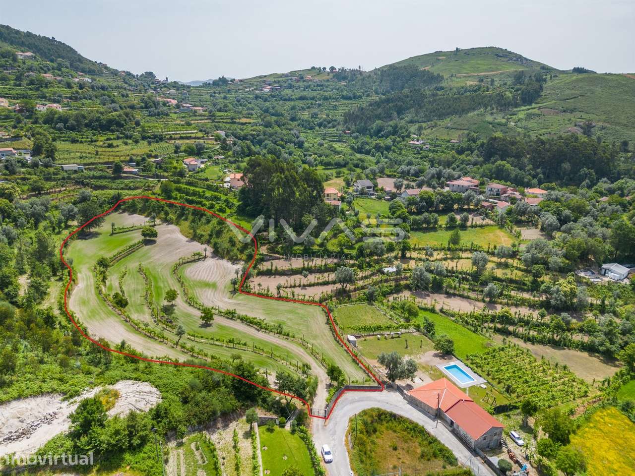 Terreno  Venda em Sande, Vilarinho, Barros e Gomide,Vila Verde - Grande imagem: 3/32