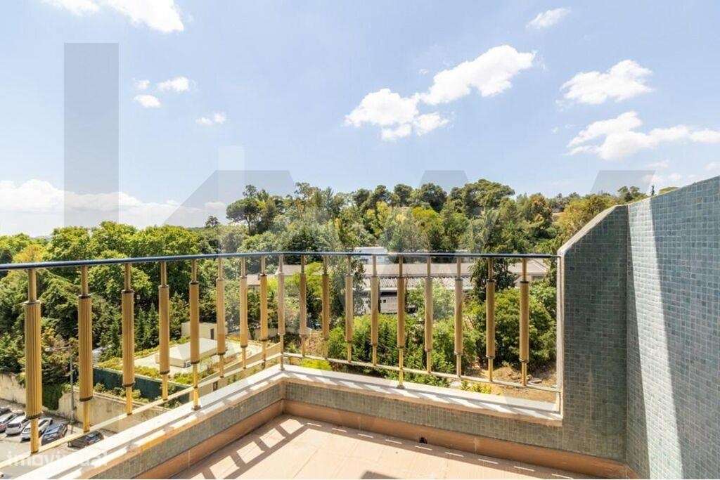 São Domingos de Benfica | Apartamento T2 Remodelado c/ varanda junto a-2