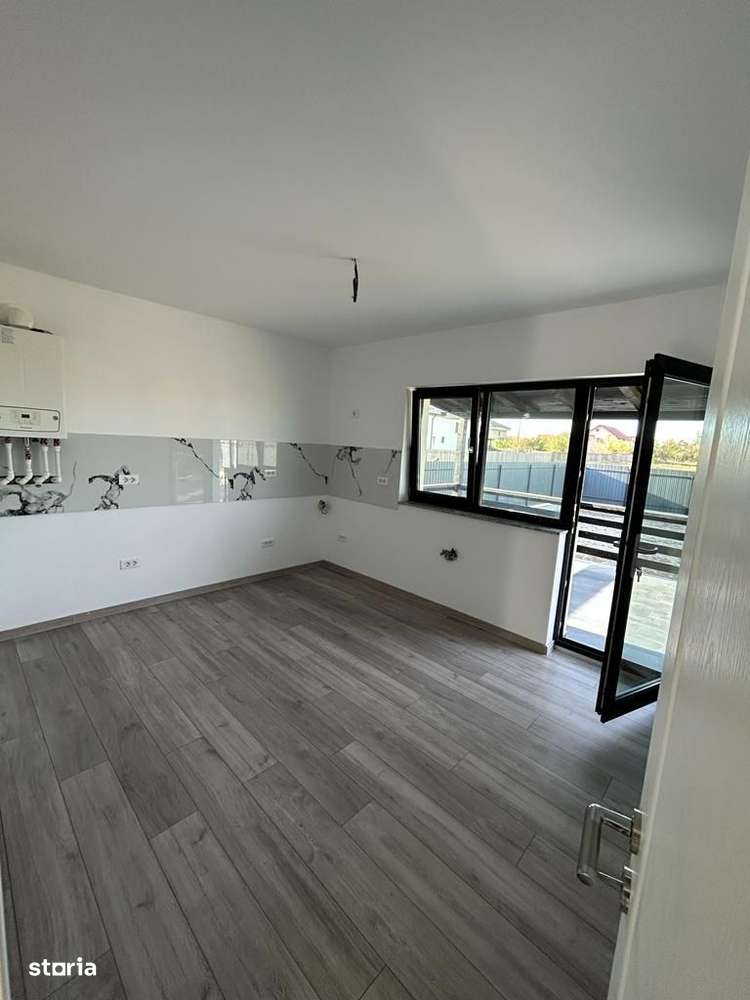 Anunț de vânzare: Locuință de lux nou construită în Serbănești, Bacău-12