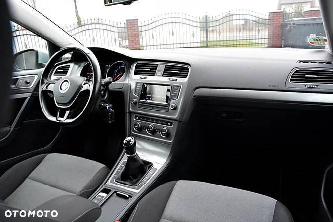 Volkswagen Golf 1.6 TDI BlueMotion Technology Lounge - 11