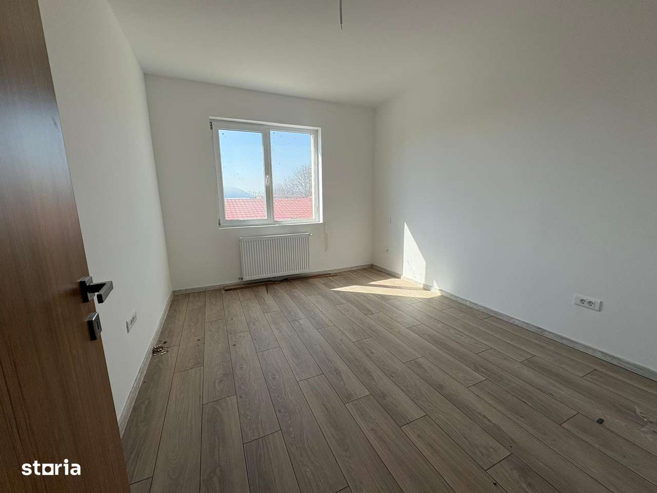 Apartament 3 camere, metrou Aparatorii Patriei-6