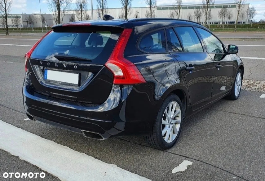 Volvo V60 D4 Drive-E Kinetic - 10