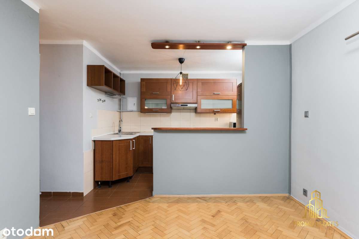 Przestronne dwa pokoje, blisko pętli - Weissa-0