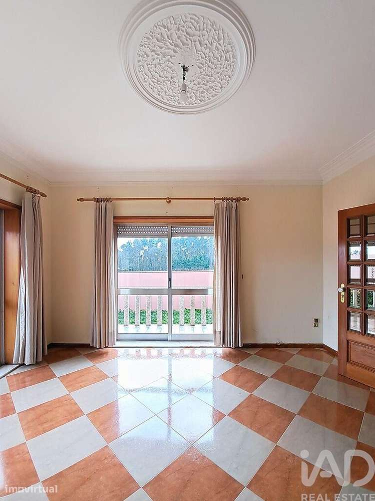 Casa / Villa T5 em Guilhabreu de 213 m2 - Grande imagem: 5/29