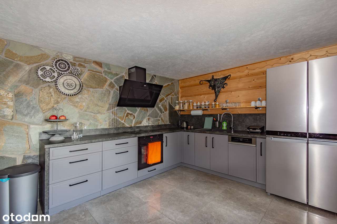 Niepowtarzalna nieruchomość w 5 apartamentami-15