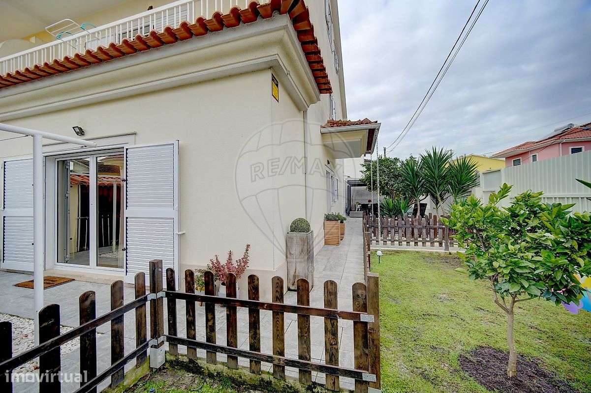 Moradia T4 para venda-15