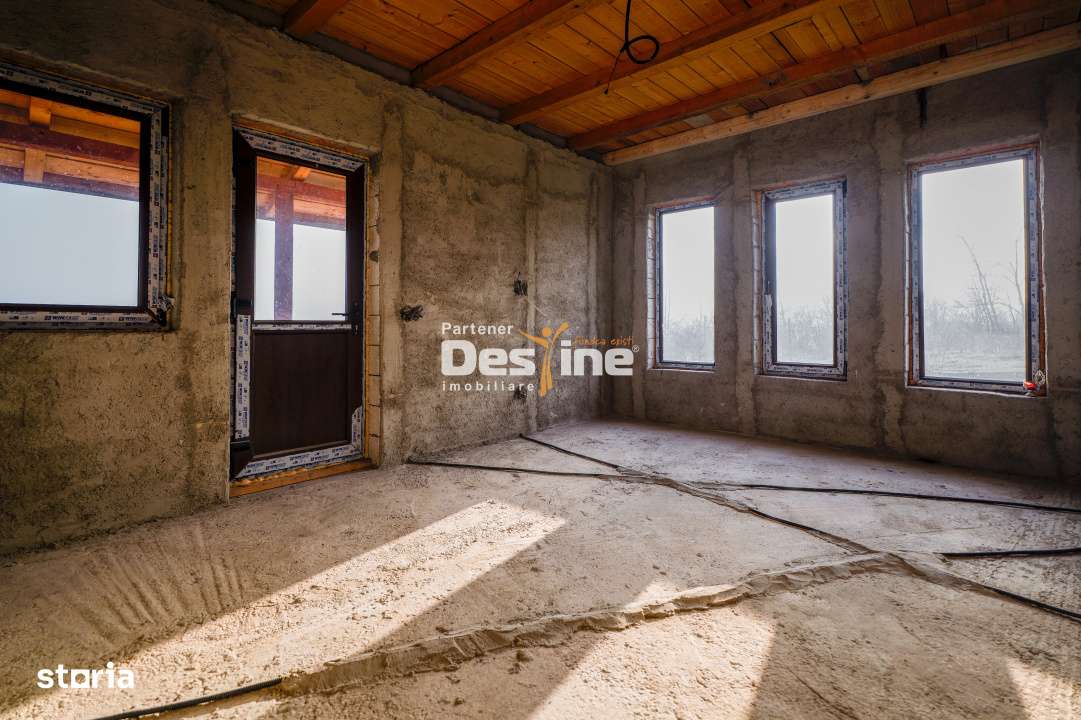 Casa individuala P+Pod la rosu cu utilitati 570 mp teren loc. Ciurea - Imagine principală: 5/18