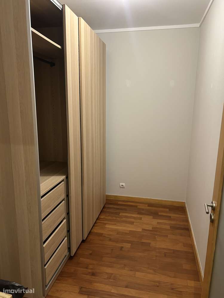 Alugo T1+1 Matosinhos Sul - Grande imagem: 3/12