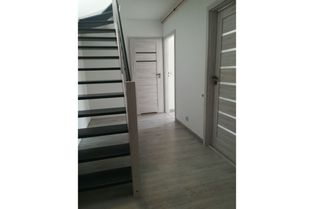 Mieszkanie 80 m² + 40 m² taras/ 4 pokoje/ garaż.