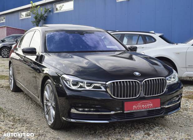 BMW Seria 7 740Le iPerformance - 2