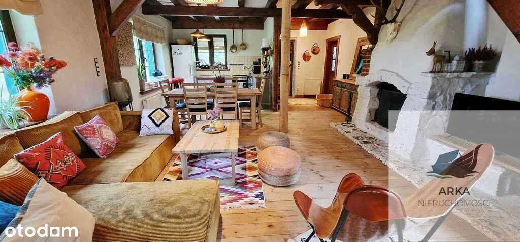 Urokliwy dom z duszą i dużą działką-0