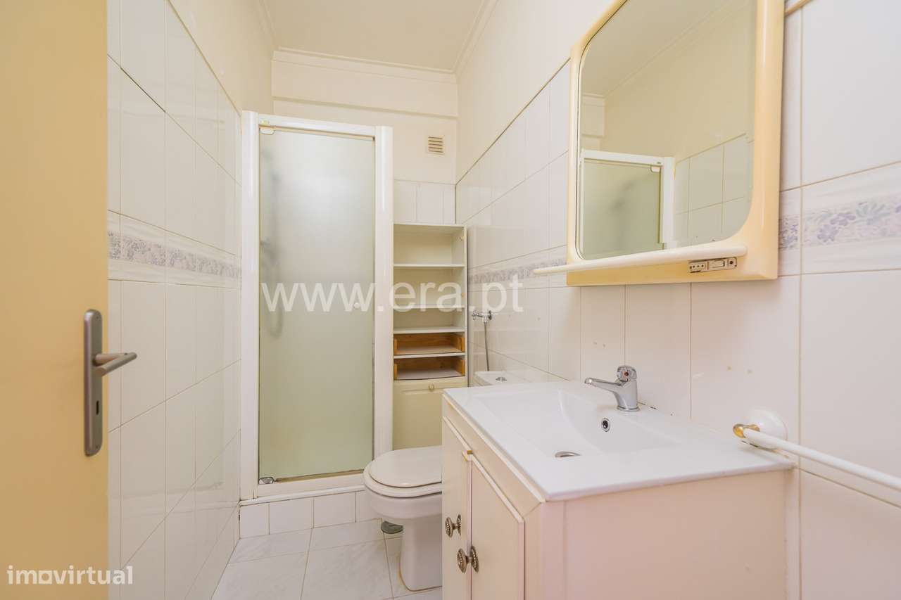 Apartamento T3 no Casal do Chapim-11
