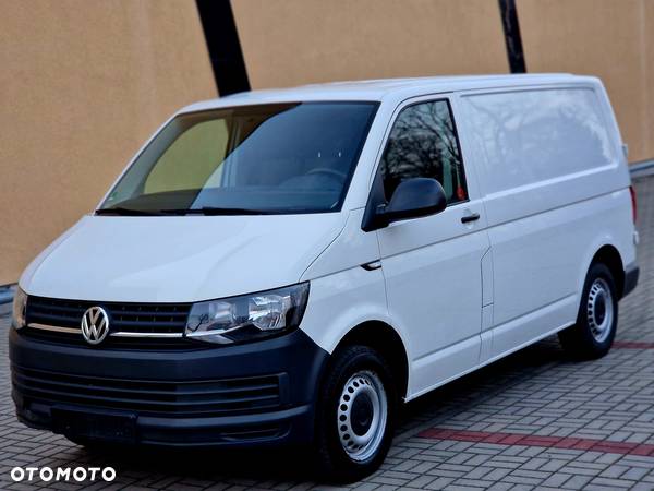 Volkswagen Transporter T6 - 1