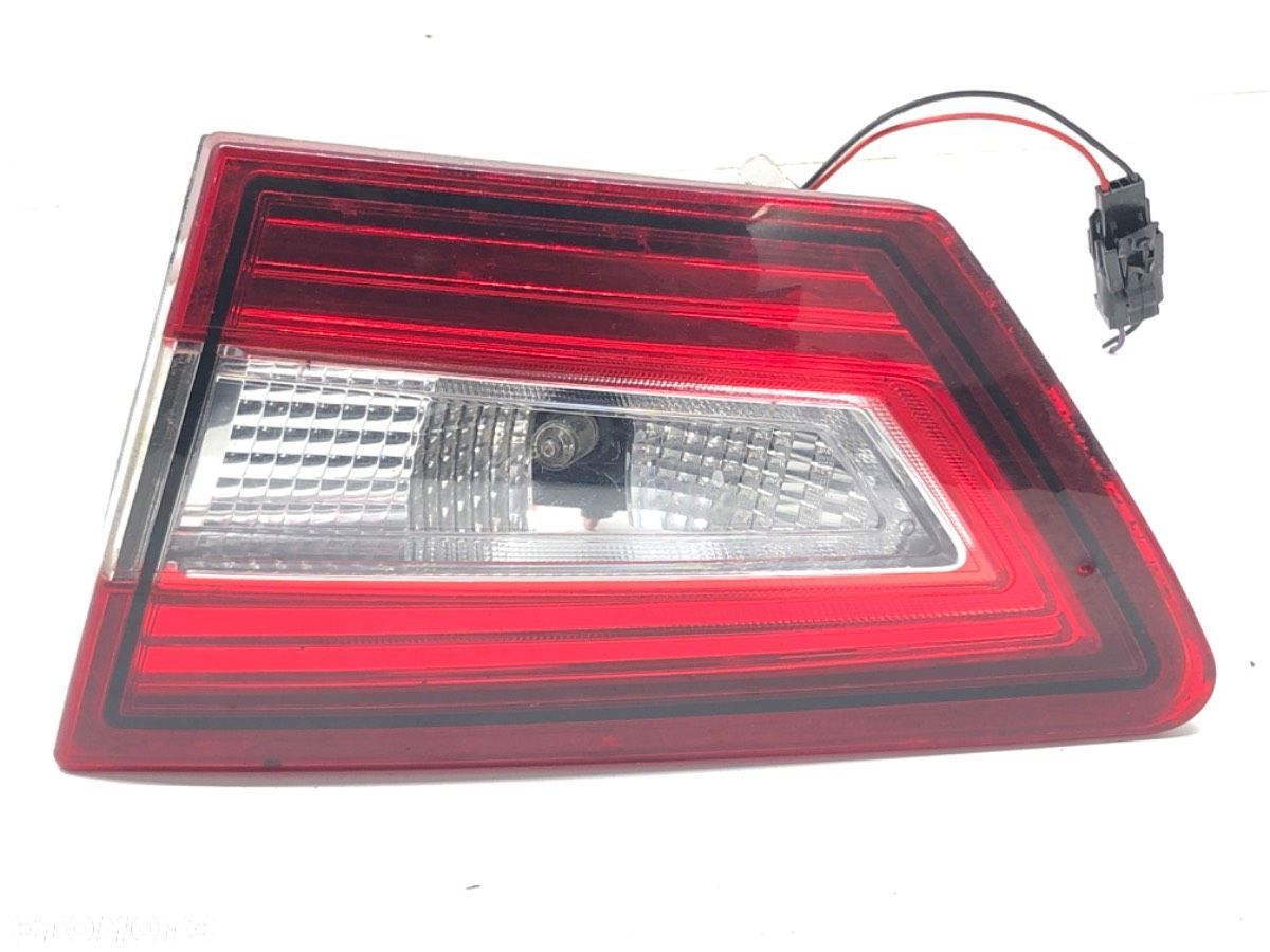 LAMPA TYŁ PRAWA WEWNĘTRZNA RENAULT CLIO IV (BH_) 2012 - 2022 1.5 dCi 90 66 kW [90 KM] olej - 1