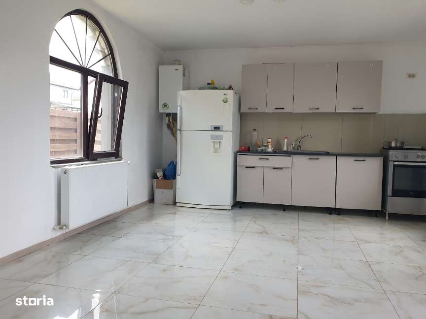 IASI – REDIU - Casa individuala parter + etaj +pod - Vedere spre Copou-9