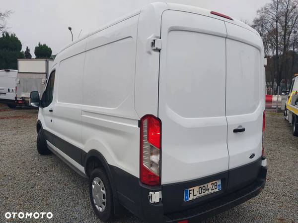 Ford Transit - 11