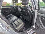 Audi A4 Avant 2.0 TDI Multitronic - 16