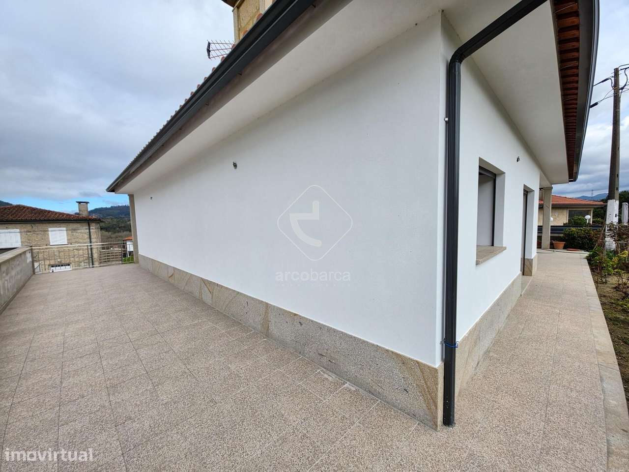 Terreno com moradia T3 em fase de construção - Grande imagem: 3/26