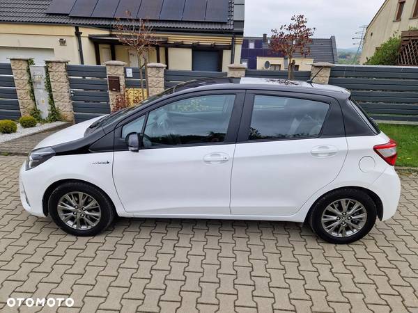 Toyota Yaris Hybrid 1.5 VVT-i Selection - 3