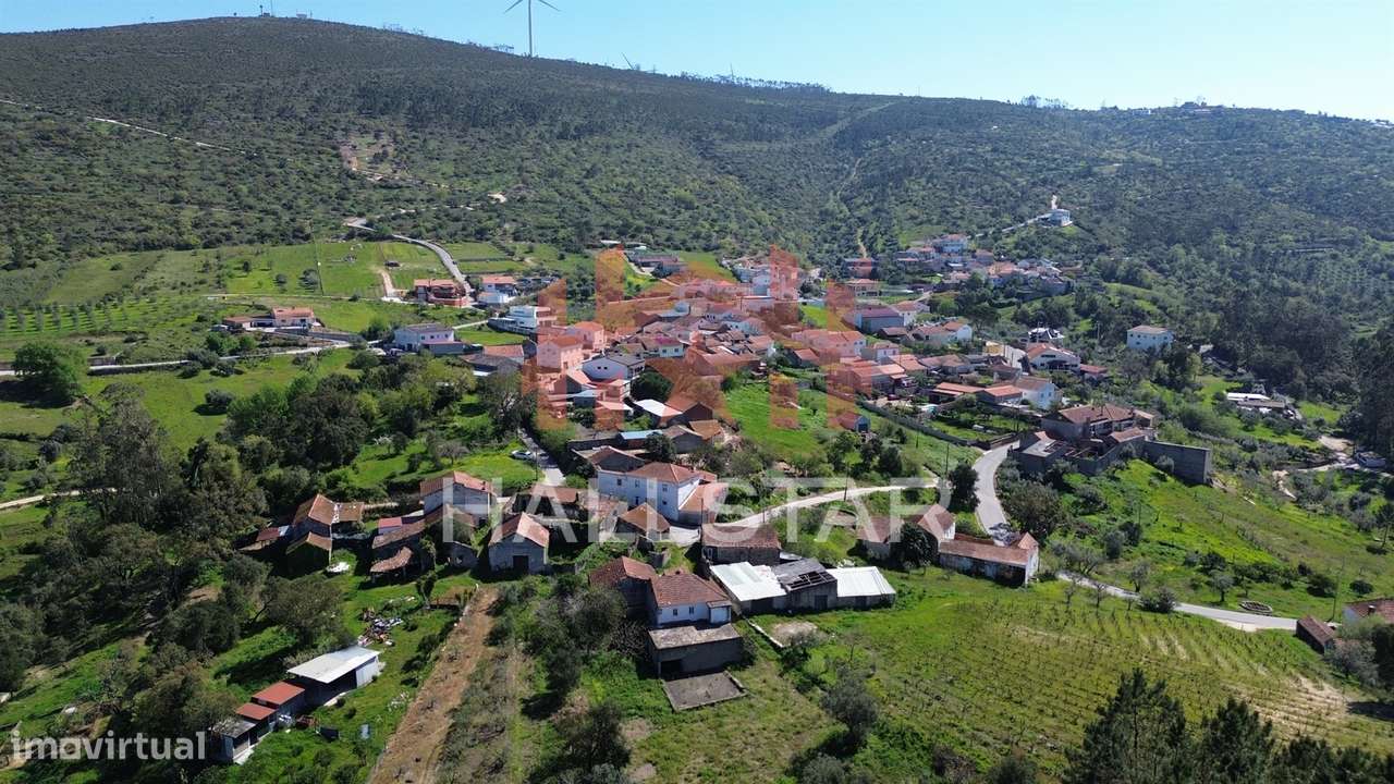 Moradia T3 / Para Reconstrução / Torrinhas-27