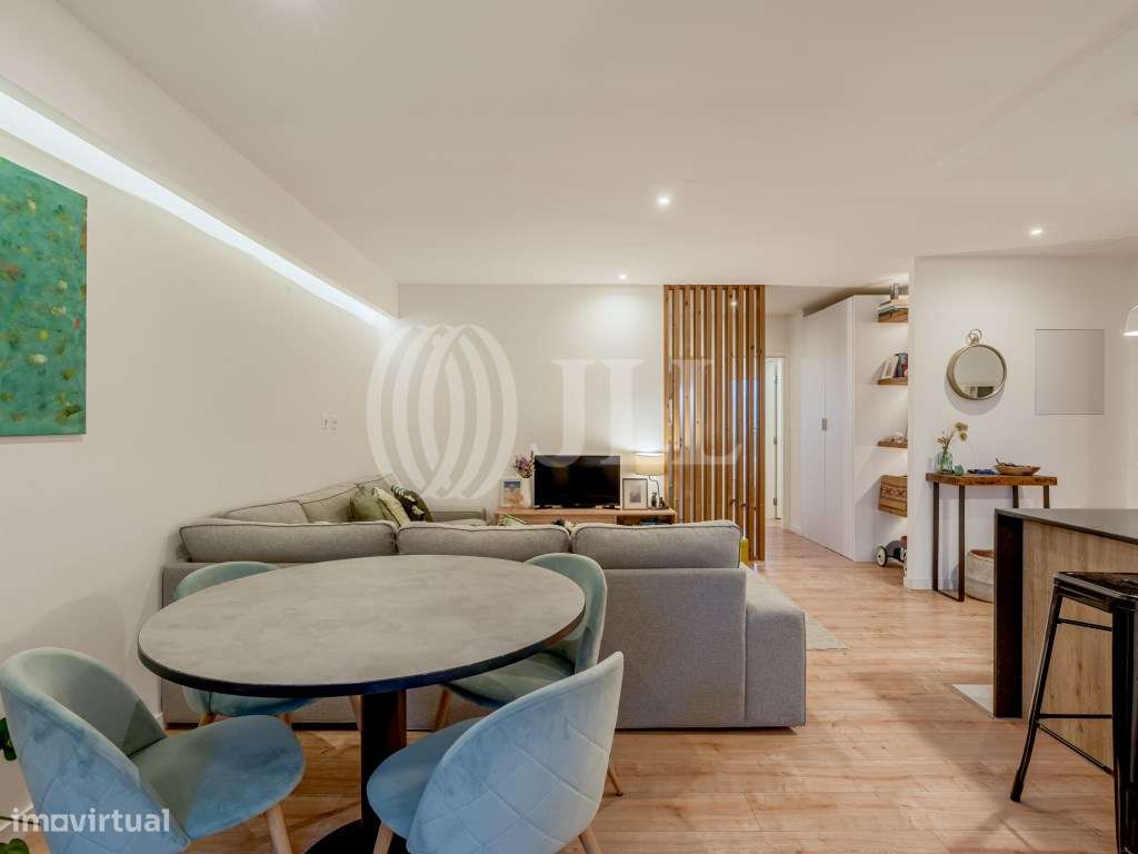 Apartamento T2 remodelado, no Murtal, em Cascais - Grande imagem: 2/27