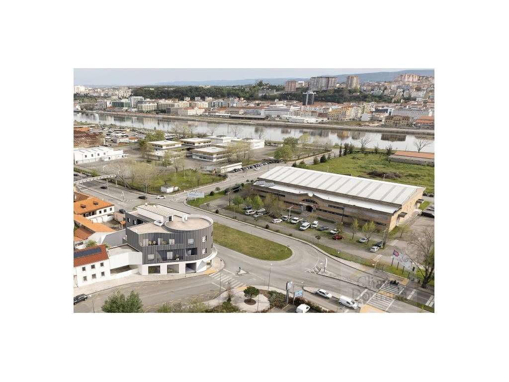 NOVO - Prédio T1´s e T2´s na Guarda Inglesa - Grande imagem: 4/11