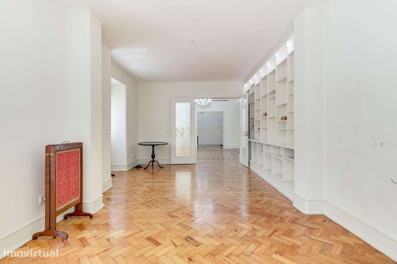 Fantástico Apartamento T4 na Alameda Dom Afonso Henriques – Localizaçã - Grande imagem: 5/41