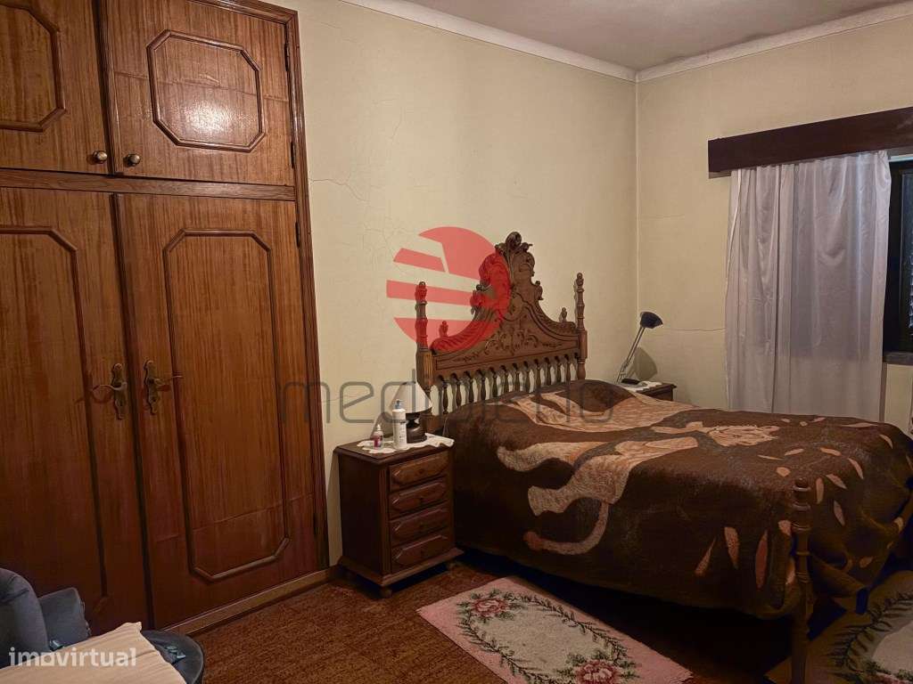 Moradia Bi-Familiar T8 Venda Moimenta da Beira-26