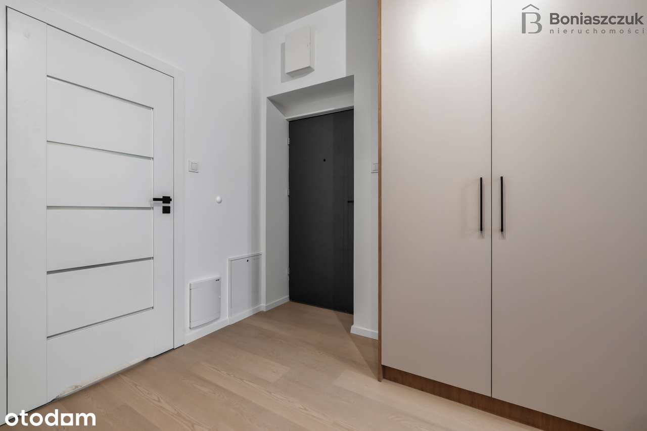 Politechnika | Centrum | Kawalerka | Miejsce Postojowe | Piwnica-7