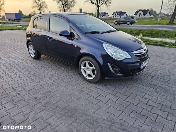 Opel Corsa 1.4 16V Selection - 15