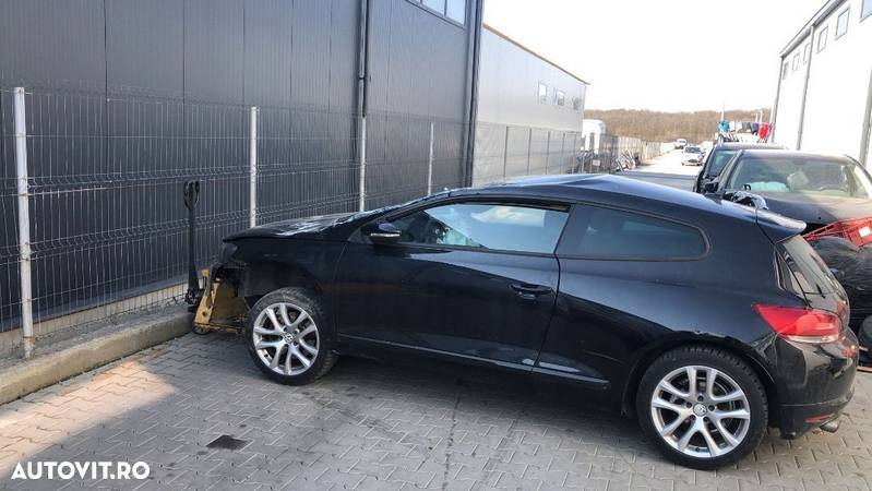 Dezmembram Volkswagen Scirocco 1.4 TSI an fabr 2009 - 1