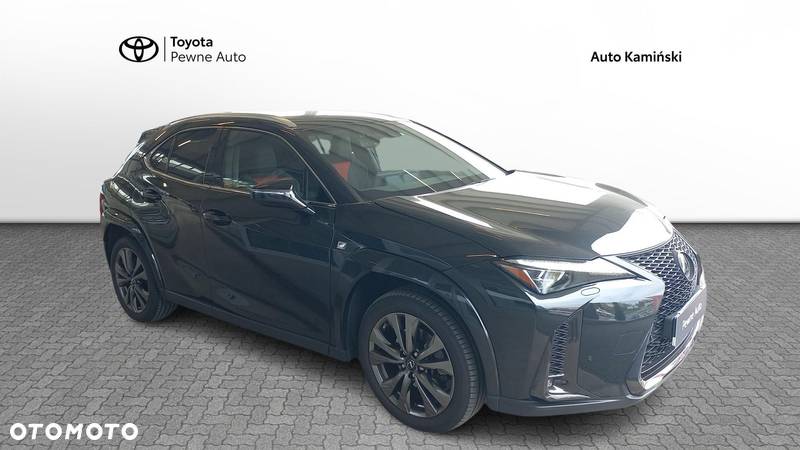 Lexus UX - 1