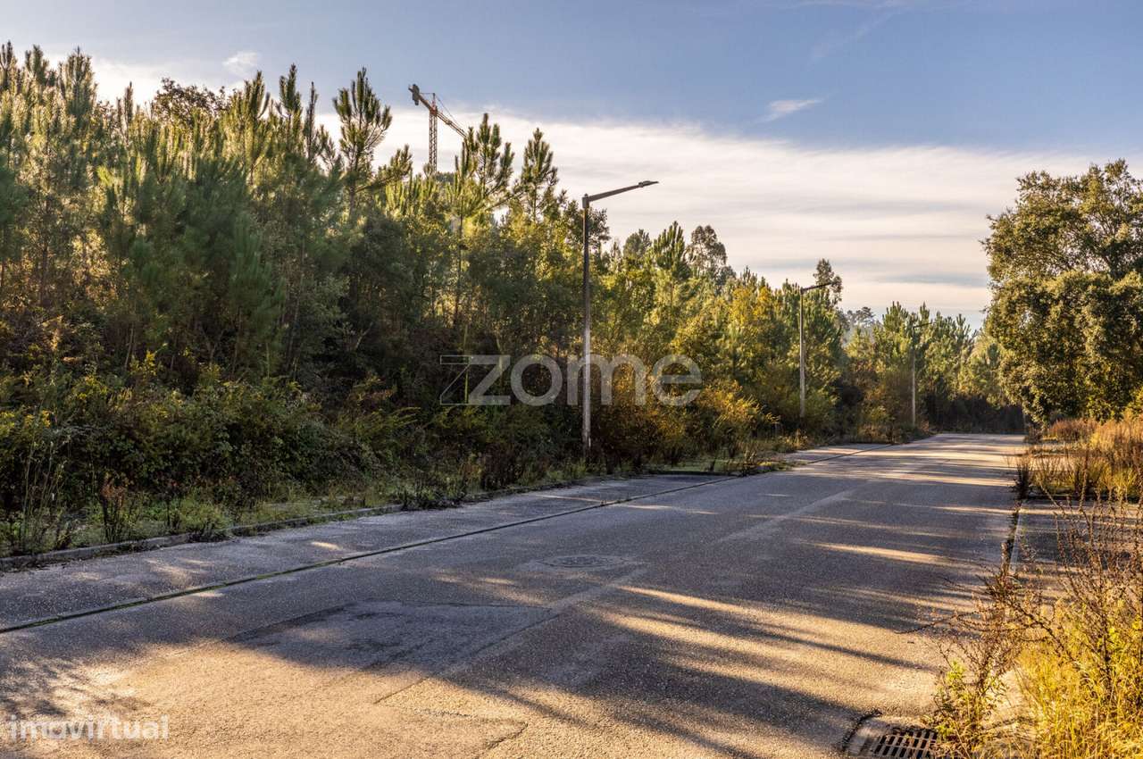 Lote com Projecto Aprovado | 6 Fogos | Urb. Mirante Valbom, Pombal - Grande imagem: 2/32