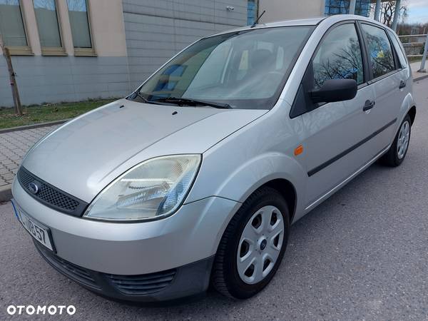 Ford Fiesta 1.4 Ambiente - 1