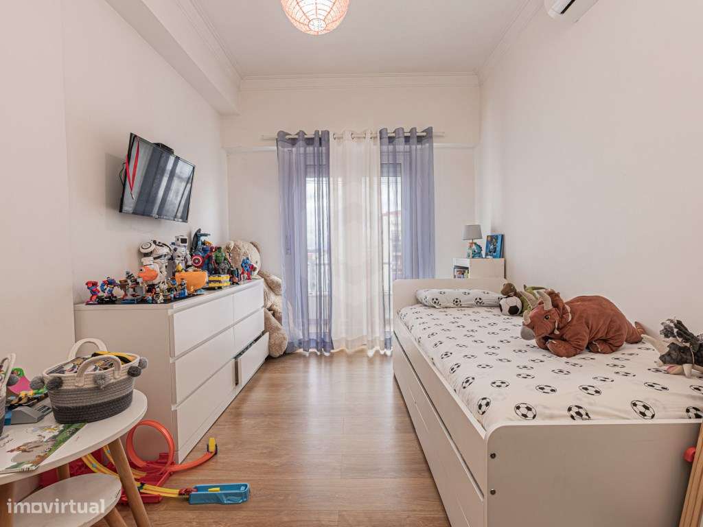 Apartamento T2 - Torre da Marinha-20