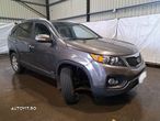 Far Stanga Kia Sorento 2011 SUV Alte culor - 1