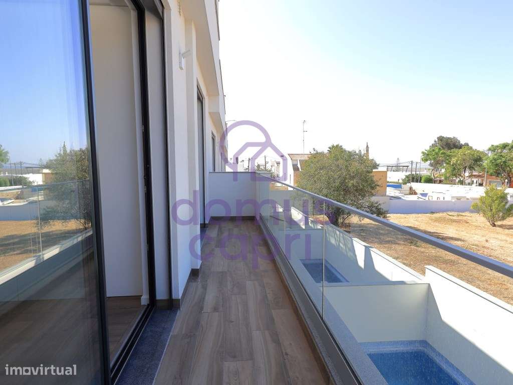 Moradia T3 com Vista Mar, Piscina e Estacionamento em Fuzeta-19