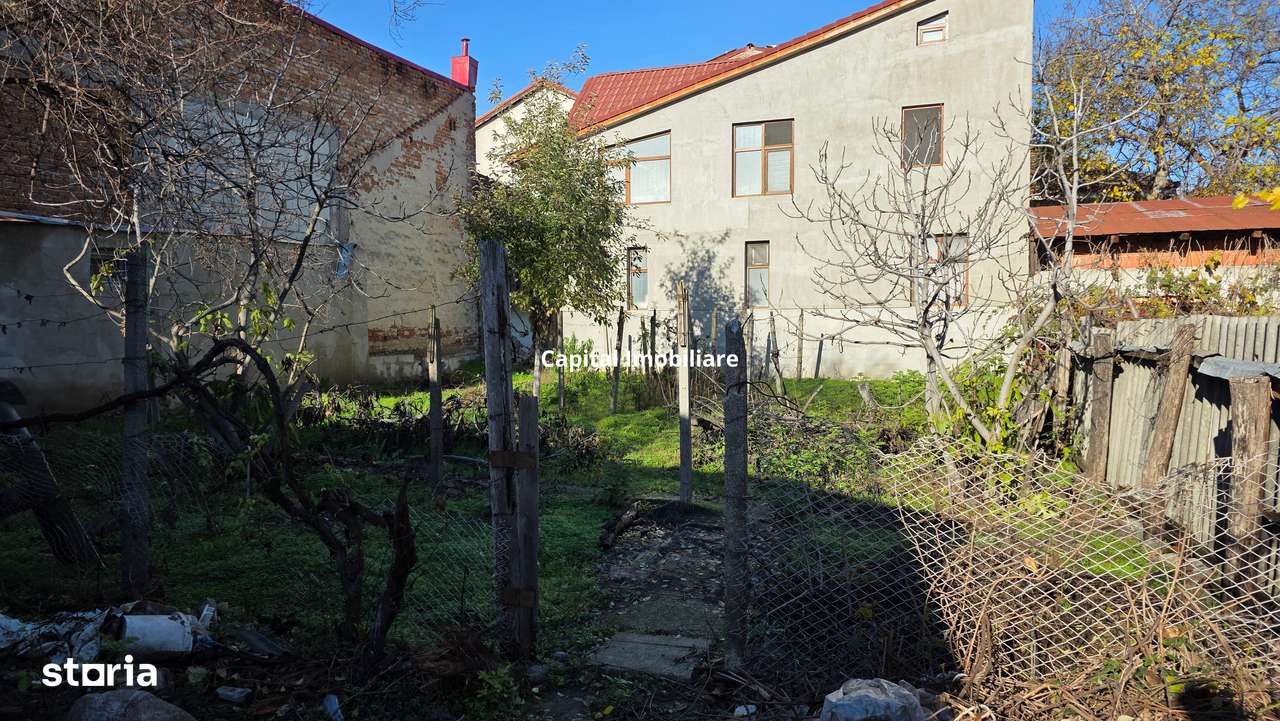 Casa 4 camere, teren de 438 mp - Imagine principală: 3/5