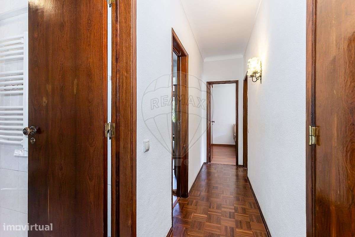 Moradia T4 para venda-11