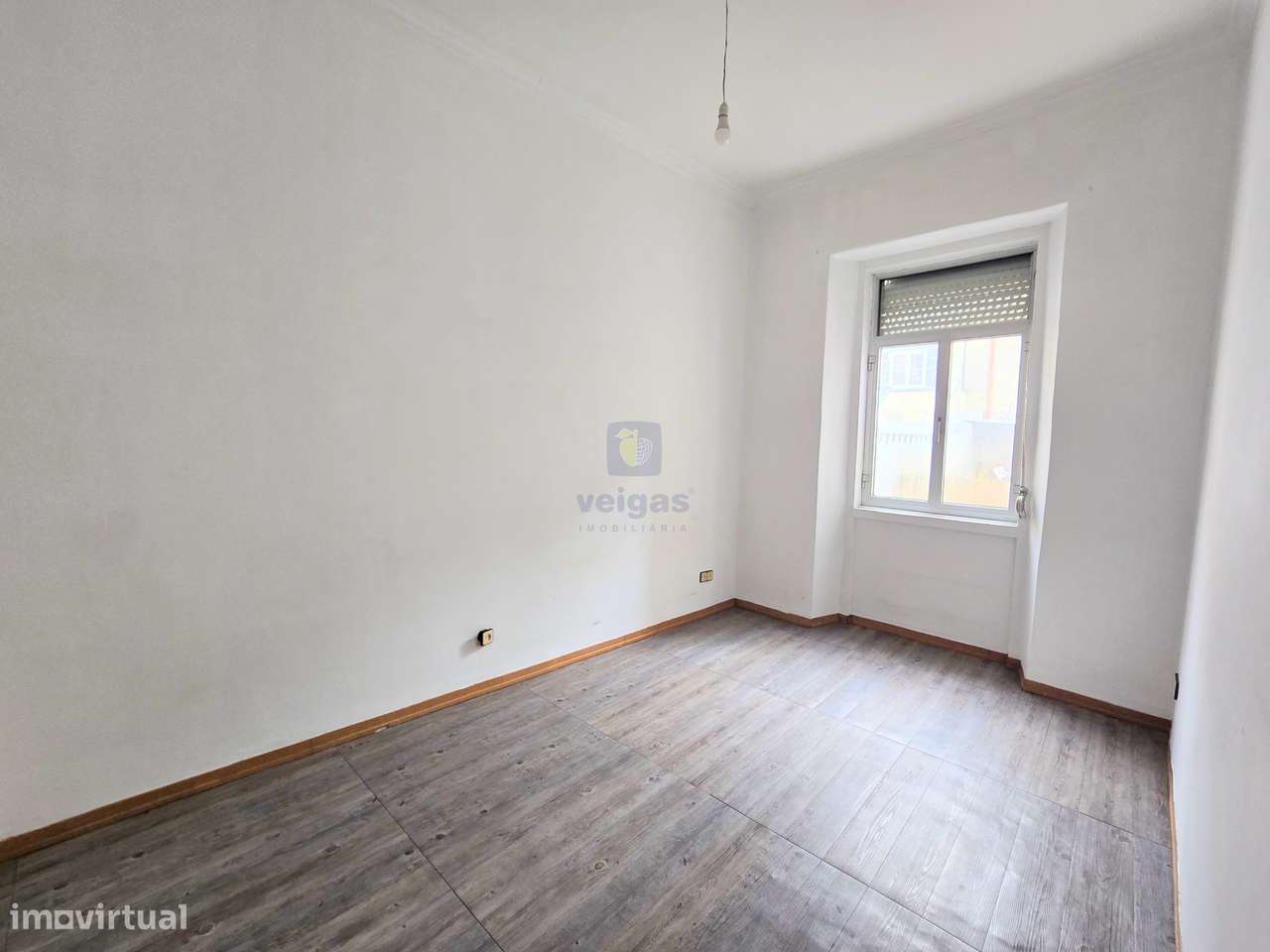 T2 com Terraço na Penha de França-10