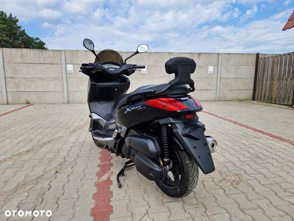 Yamaha X-max - 5