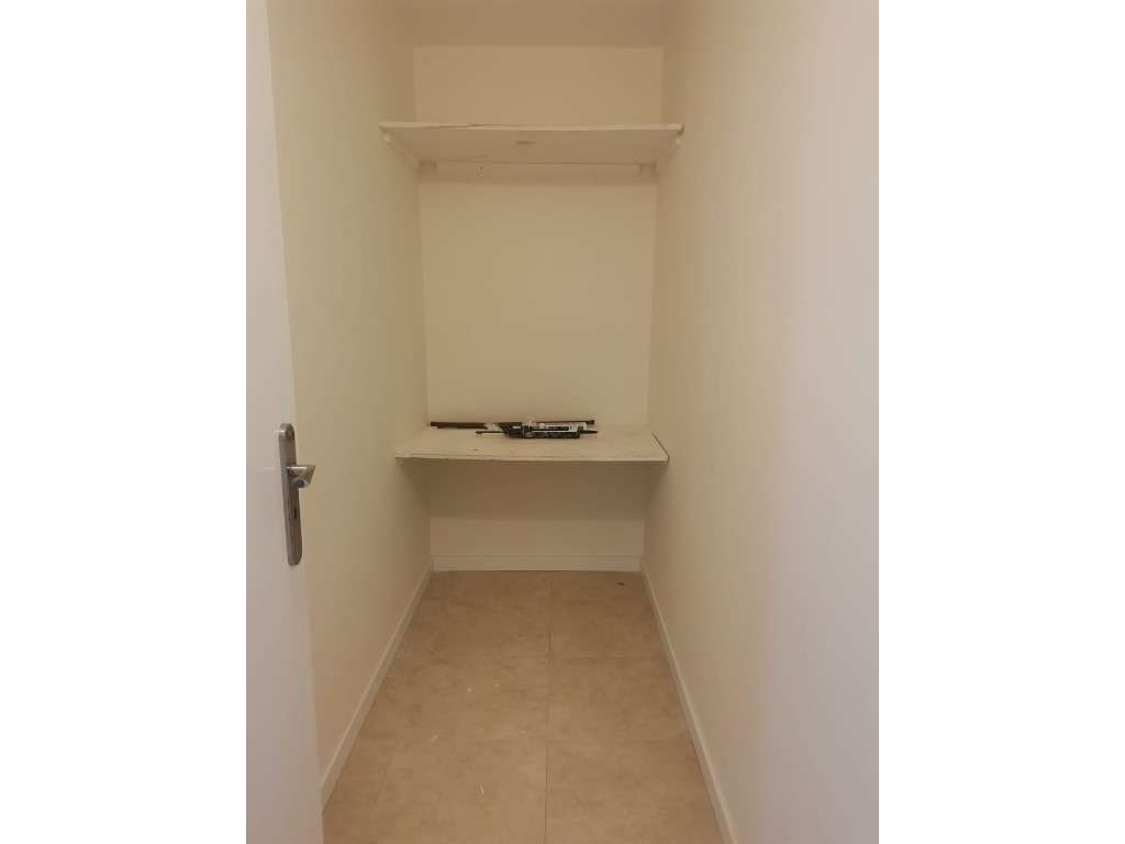 APARTAMENTO T2 PARA VENDA EM TAPADA DAS MERCÊS-13