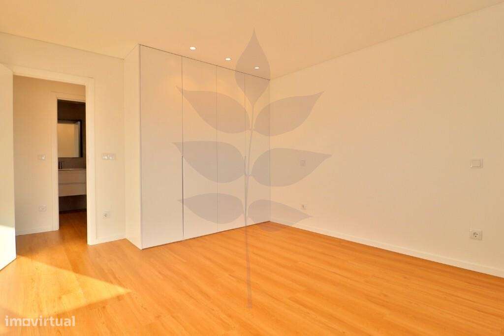 Apartamento T3 Renovado – São Victor, Braga-14