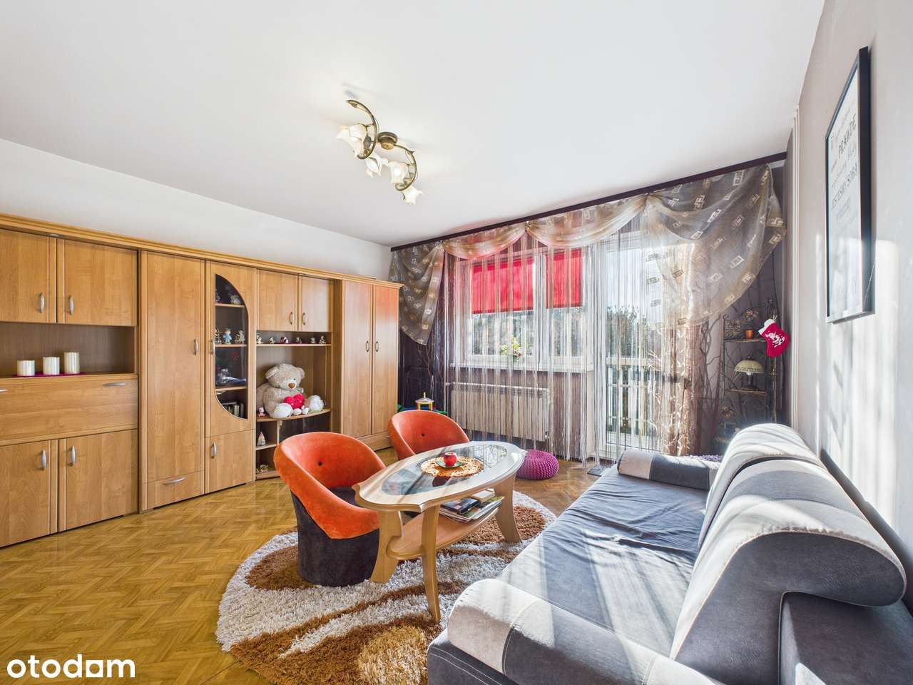 Dwurodzinny dom z potencjałem w spokojnej okolicy - Pełny obrazek: 4/20