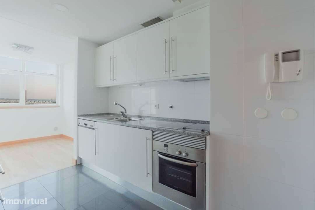 Excelente Apartamento T2 Duplex-6