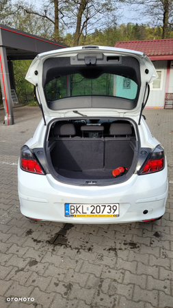 Opel Astra III GTC 1.6 Enjoy - 4