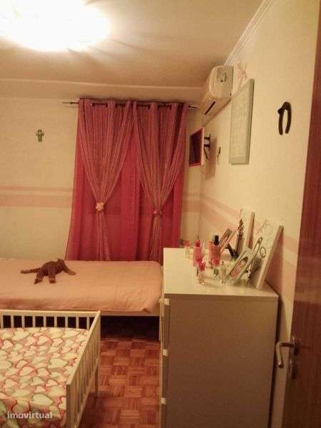 Vende-se Moradia T3 - Grande imagem: 4/8