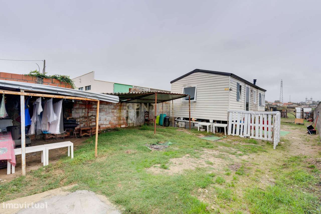 Terreno c/ viabilidade de construção junto á praia - Oportunidade Únic-15